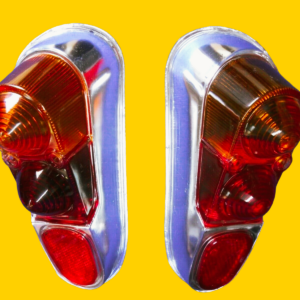 faro fanale posteriore destro renault 4 L corpo cromato