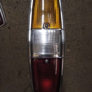 fanale posteriore COMPLETO destro o sinistro ford transit mk1 cornice cromata